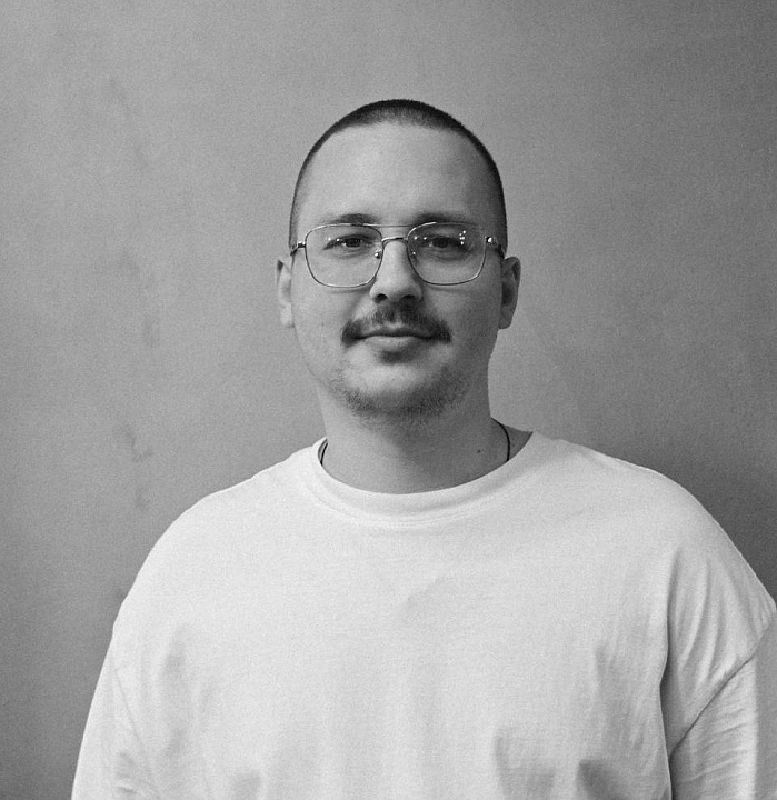 Сотрудник Алексей